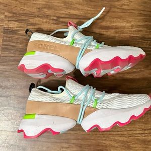 SOREL Women's Kinetic Impact Lace Sneakers